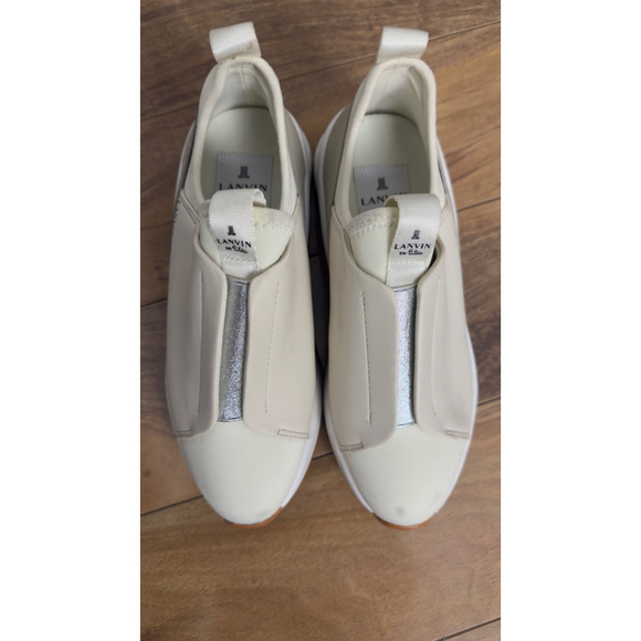 LANVIN en Bleu Shoes - Women's LANVIN en Bleu Beige Silver Slip-On Sneakers US 5.5